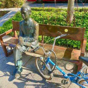 estatua Garcia lorca
